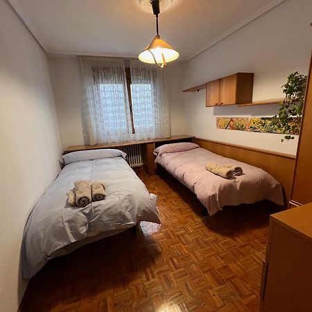 Luminoso Piso Grande Con Garaje En El Centro. Apartment Santander Ngoại thất bức ảnh
