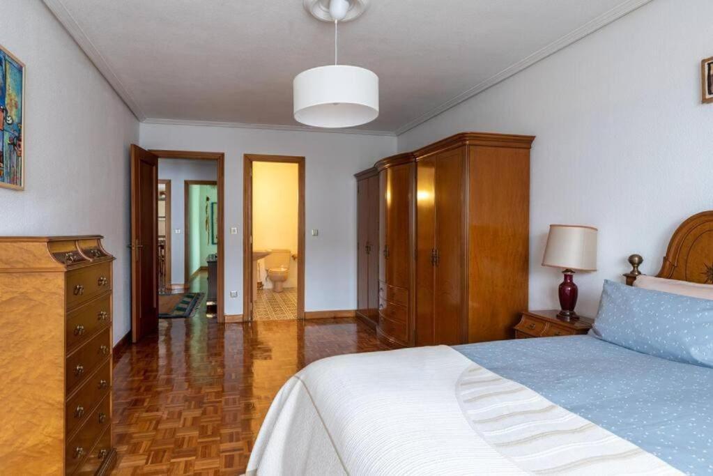 Luminoso Piso Grande Con Garaje En El Centro. Apartment Santander Ngoại thất bức ảnh