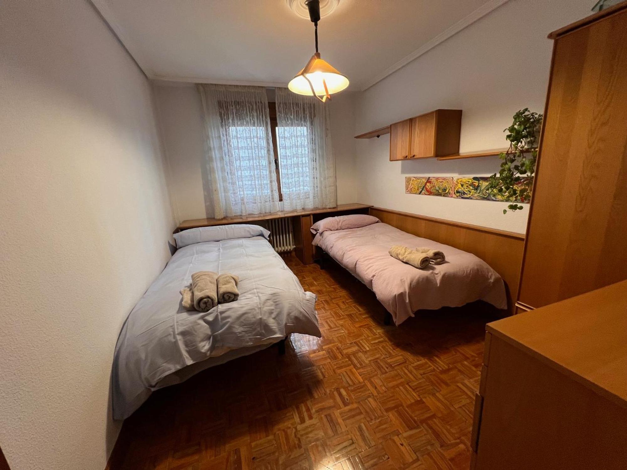 Luminoso Piso Grande Con Garaje En El Centro. Apartment Santander Ngoại thất bức ảnh